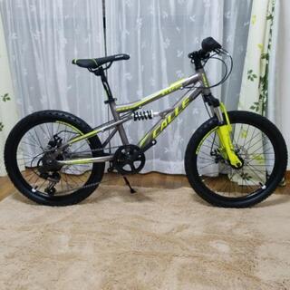 アルミフレーム 前後サスペンション 前後ディスクブレーキ 7スピード