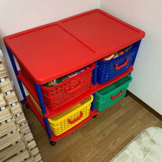 値下げしました！おもちゃ収納ケース　中古