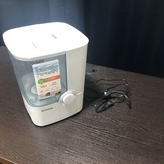 【無料】アイリスオーヤマ 加湿器 加熱式 アロマ対応 グリーン ...