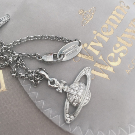 【付属品全てあり】Vivienne Westwood ネックレス Vivienne Westwood 並行輸入品 ヴィヴィアンウエストウッド