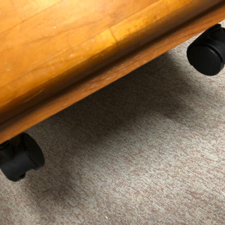 キャスター付き引き出しの画像