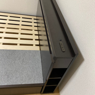 ダブルベッドフレーム　ニトリの画像