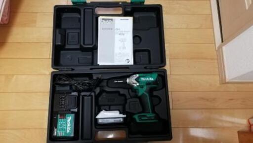 マキタ　インパクトドライバー18V