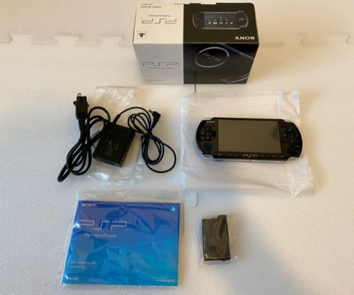 お相手決まりました【美品•完品】PSP-3000（ピアノブラック）＋メモリースティックデュオ＋ゲーム３種