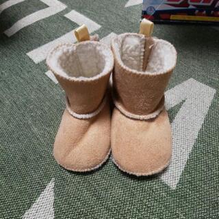 babyGAP室内用？11センチ 