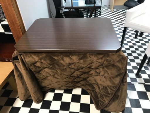 【リサイクルサービス八光　田上店　配達・設置OK】ニトリ　こたつテーブル・こたつ布団・キャスター付きチェア3点セット