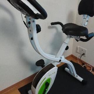 【定価から約80%値引きしてのお譲り】エアロバイクとマットのセット