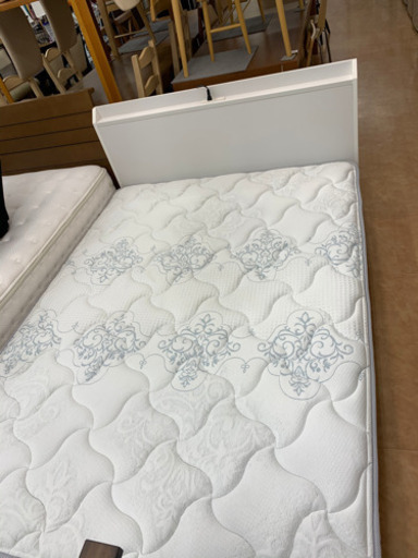 【トレファク摂津店 店頭限定】 ダブルベッド入荷致しました！