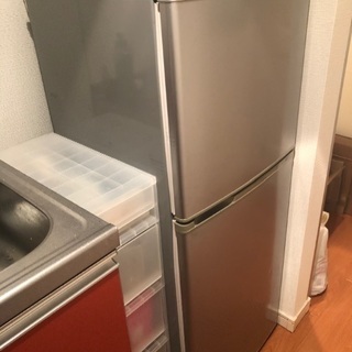 【取引中】137L 冷蔵庫差し上げます