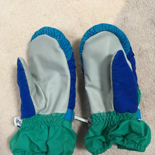 スキー★IGNIO手袋120cm&FOインターナショナル帽子★ブーツ★帽子はボタン付きかわいいの画像