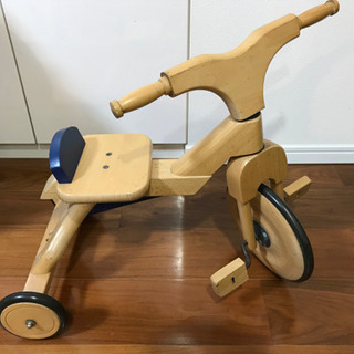 ボーネルンドの三輪車の画像