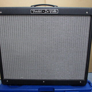 ギターアンプ　FENDER Deville 212