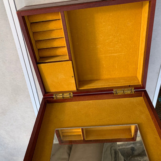 ジュエリーケースの画像