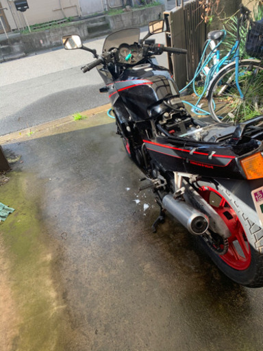 早めに売りたい 8万から2万おまけ付き（記載あり）GPX250R 不動車