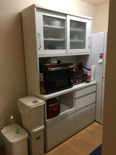 美品　食器棚、カップボード