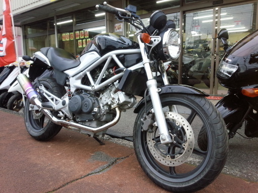 NO.3059　ＶＴＲ２５０ＦＩ　水冷４サイクルＶツイン２５０ｃｃ　ＦＩ車　モリワキチタンマフラー　ブラック　☆彡