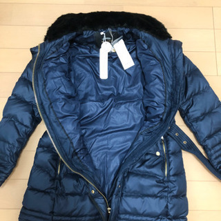 【新品未使用】【価格改定】Bershka リアルファーダウンの画像