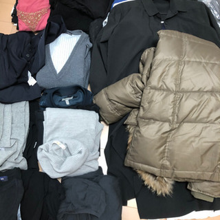 【新品未使用】【価格改定】Bershka リアルファーダウンの画像