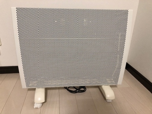 赤外線パネルヒーター