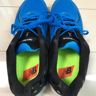 ニューバランス🌈ランニングシューズ👟✨の画像