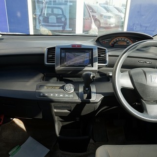 ホンダ フリード Ｇ　Ｌパッケージ ワインレッド 奇麗なワイン色！　ミツクニ自社ローンで♪の画像