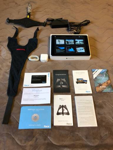 【2月末まで】Tacx Neo Smart(固定ローラー)とiPad売ります