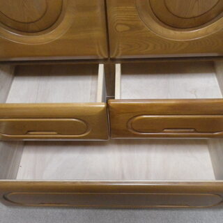 ■無料で差し上げます。■引き取り希望■洋服箪笥 W80 D57 H183.5 衣類収納 タンスの画像