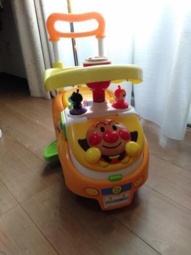 アンパンマン　よくばりビジーカー2　手押し車