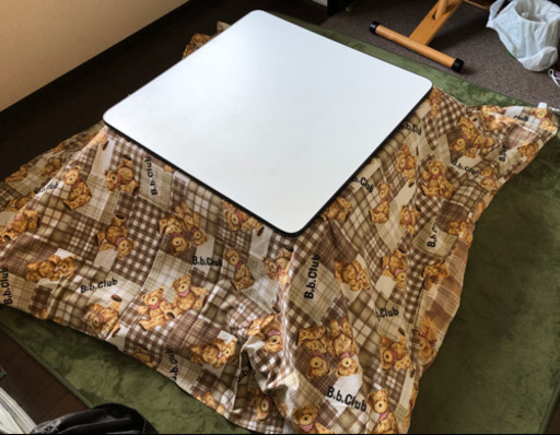 値下げしました！　こたつセットです。