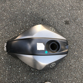 yzf-r125 タンクカバー　の画像