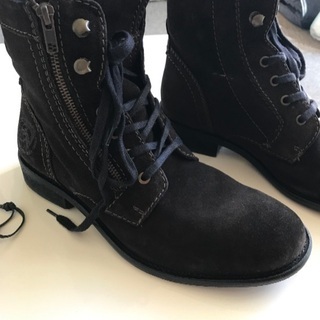 DIESELメンズスニーカーの画像