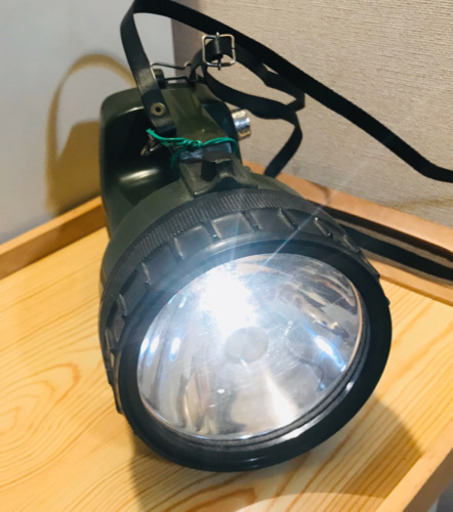 ナショナル‼️ラジオ付❗️大型ライト、難あり、補修済み