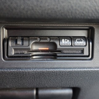 日産ジューク！！人気のコンパクトカーが入りました！！の画像