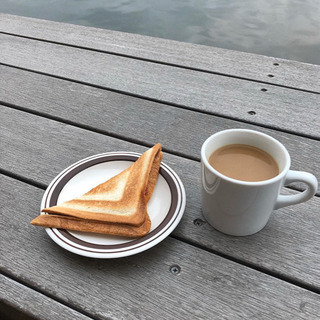 【20代社会人】どなたか今日カフェとかご飯行ける方！ - 友達