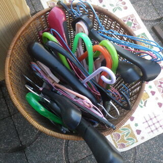 ■無料で差し上げます。■タンス　テーブル　など生活雑貨いろいろの画像