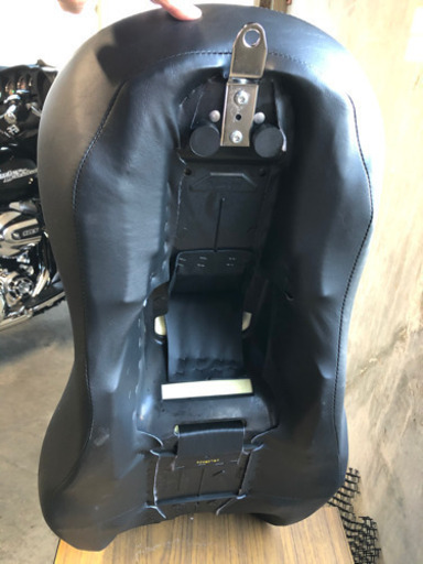 ハーレーＦＬＨＸシート　ほぼ新品