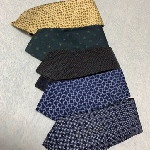 高級ブランド　ネクタイ　セット売り