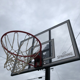 バスケットゴールの画像