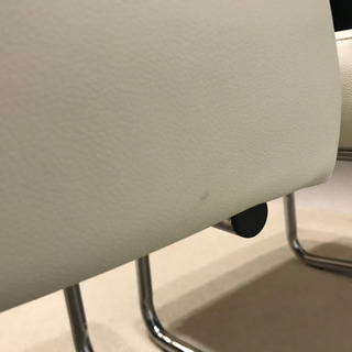 【取引中】ニトリダイニングチェア［NEWロフト］白2脚セットの画像