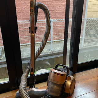 (無料) TOSHIBA 掃除機 付属品全部有り