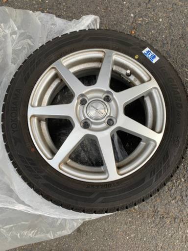 美品スタッドレスタイヤホイール4本セット　155/65/14 YOKOHAMA 使用期間わずか
