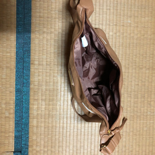 ほぼ新品のカバンの画像