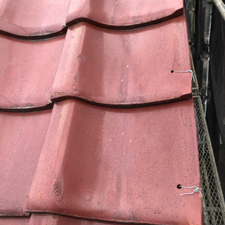 杉並区和田で屋根瓦を下ろしますので、必要な方はいますでしょうか⁉️の画像