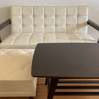 カリモク60 ソファ、テーブルとオットマン カリモク60 ソファ