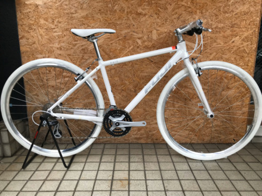 FUJI フジ RAIZ ライズ　新車クロスバイク