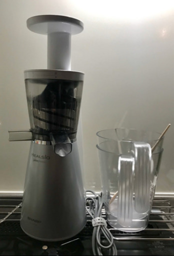 酵素が丸ごと採れる❣️美品SHARP製ジューサー
