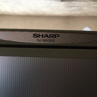 シャープ冷蔵庫の画像