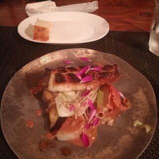おいしいものを食べに行ける方募集