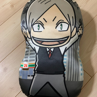 月島蛍 灰羽リエーフ クッションの画像