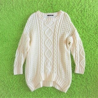 ■INGNI■ケーブル編みロング丈ローゲージニット■アイボリー■M■ 